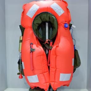 life jackets_SAF2018_0280846